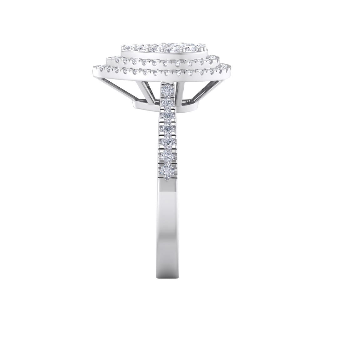 Pear cluster engagement ring in white gold with white diamonds of 0.63 ct in weight