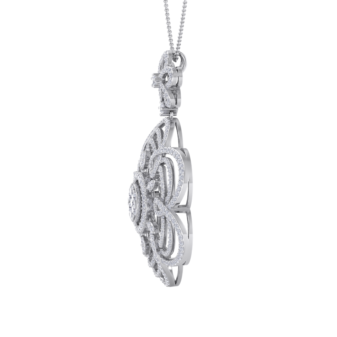 Flower Pendant in yellow gold with white diamonds of 2.43 ct in weight