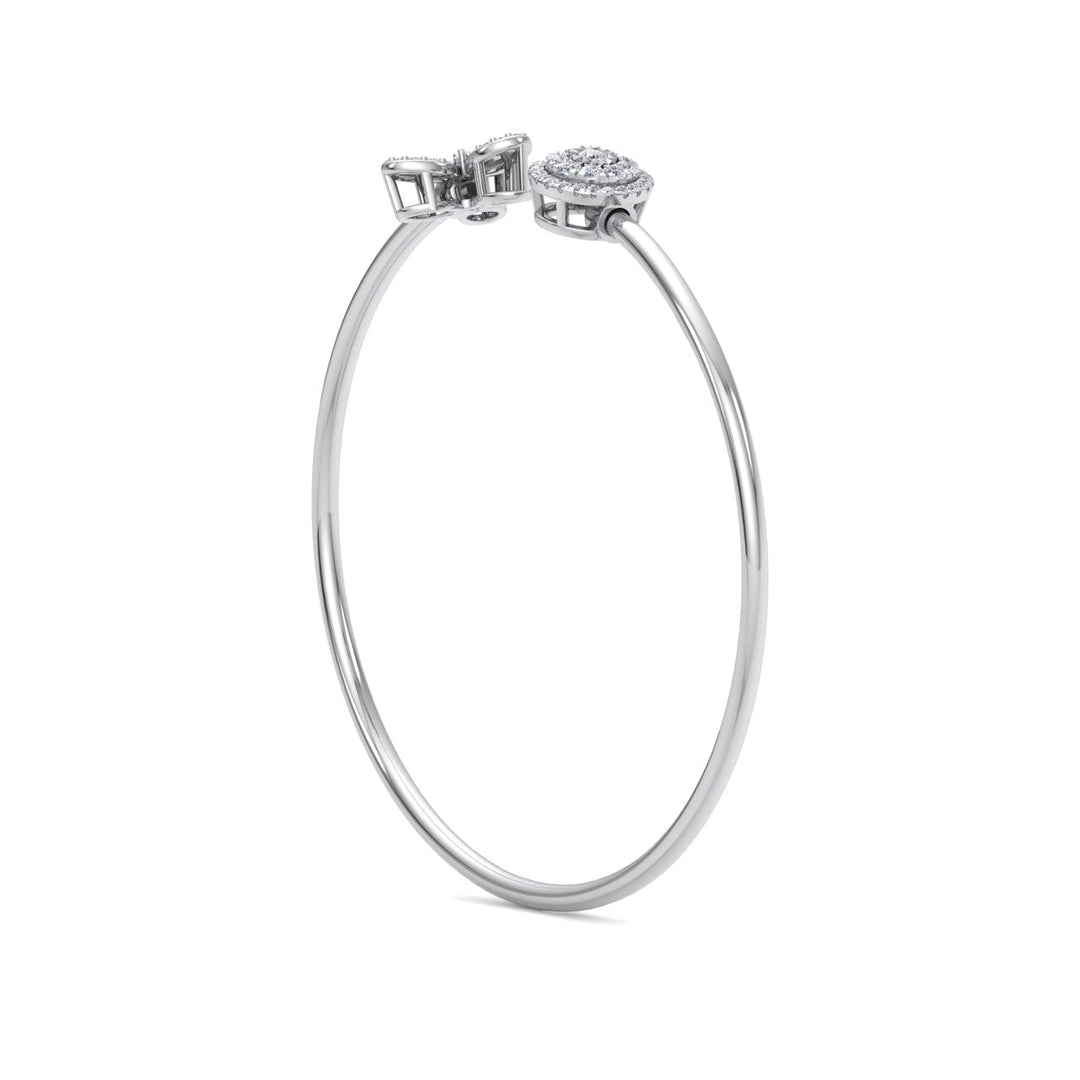 Cuff bracelet in yellow gold with white diamonds of 0.47 ct in weight