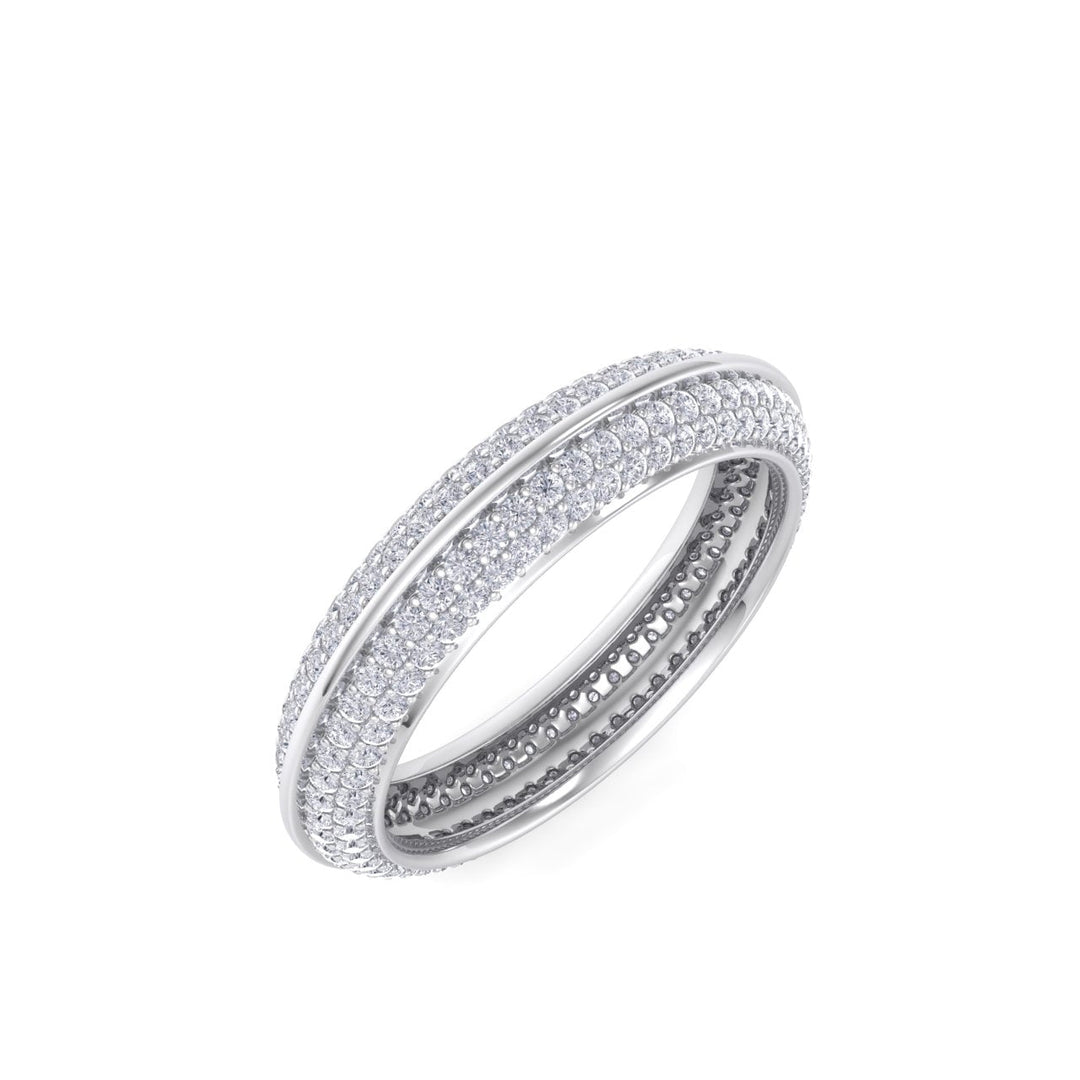 Eternity band in yellow gold with white diamonds of 0.96 ct in weight