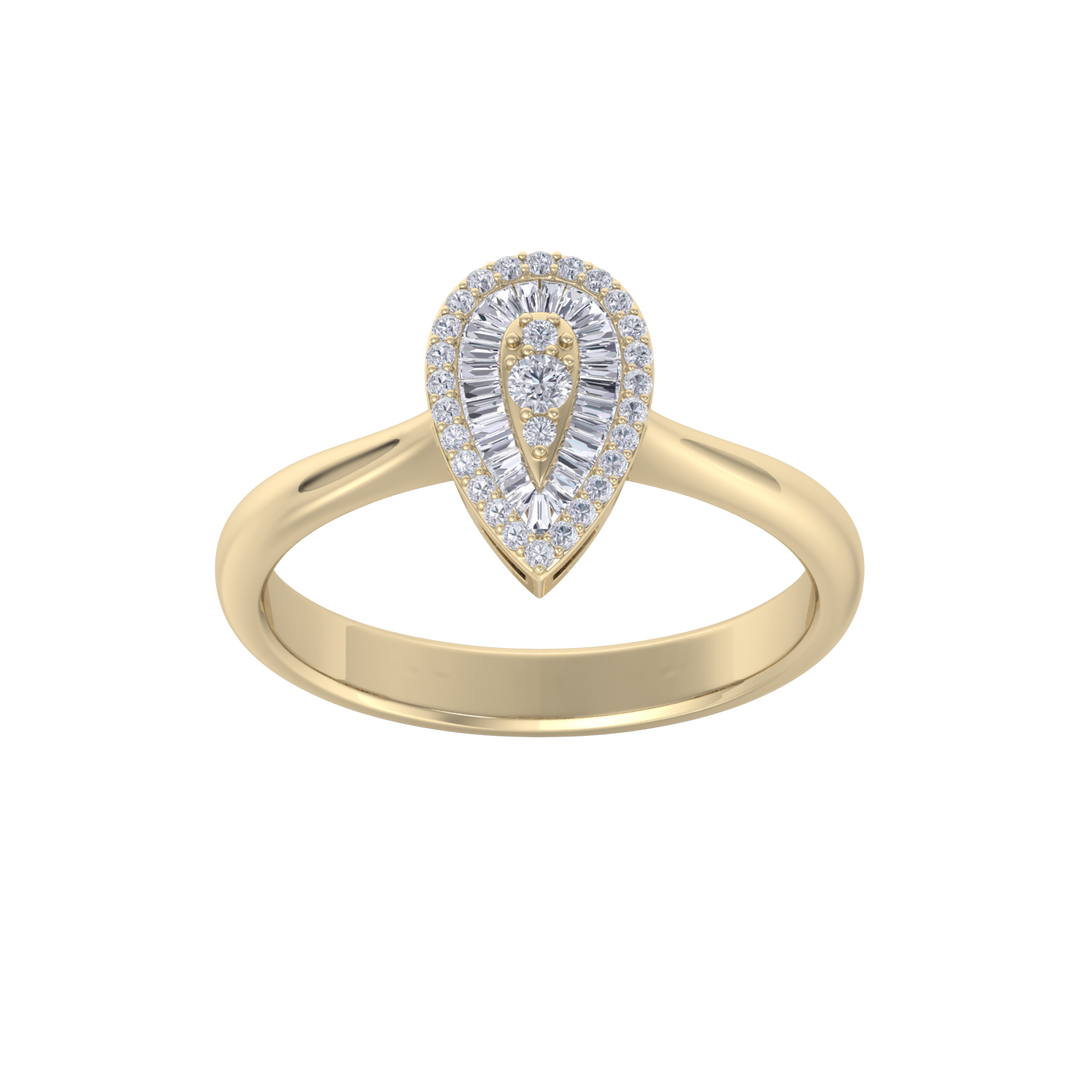 Diamond ring in white gold with white diamonds of 0.39 ct in weight