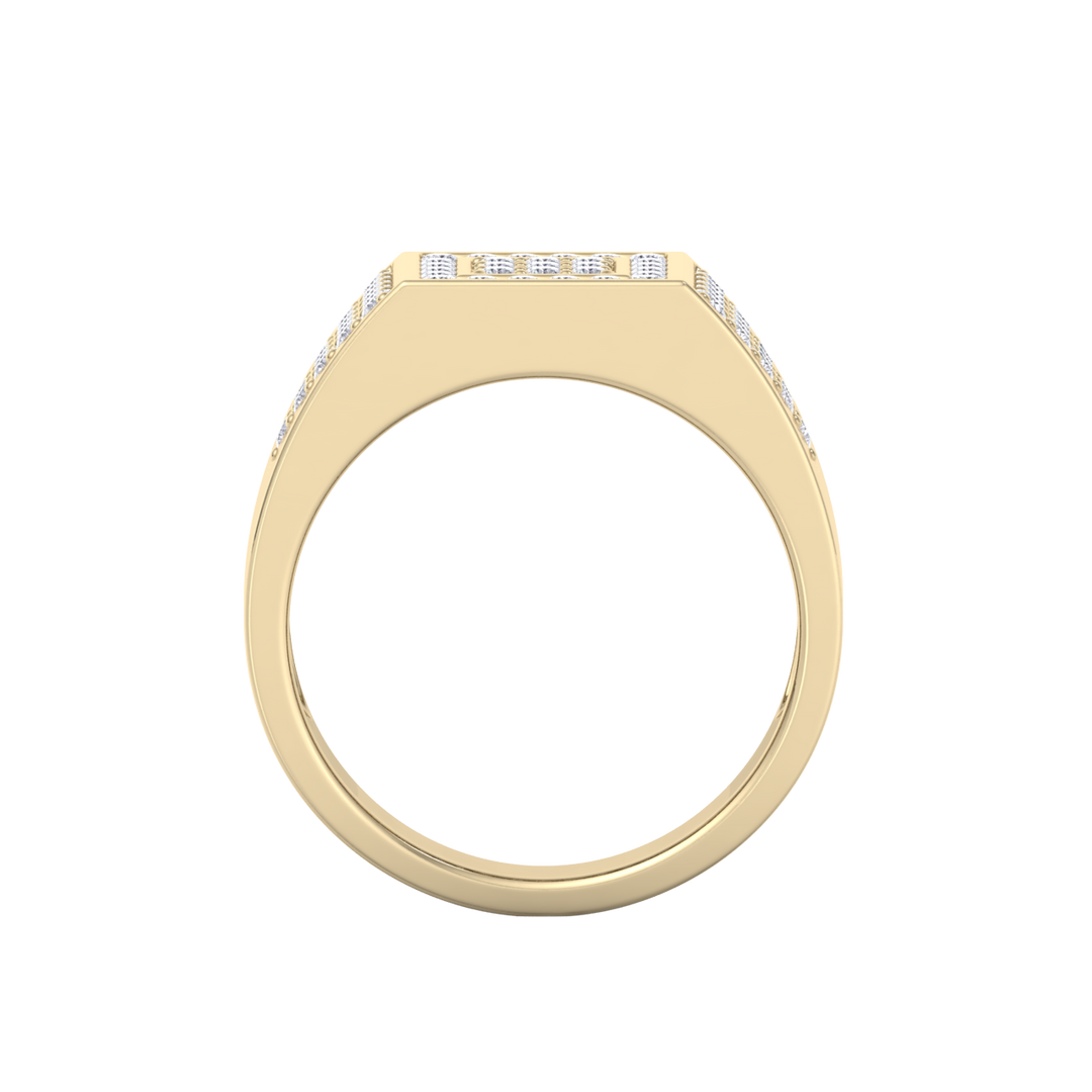 Diamond ring in yellow gold with white diamonds of 0.77 ct in weight