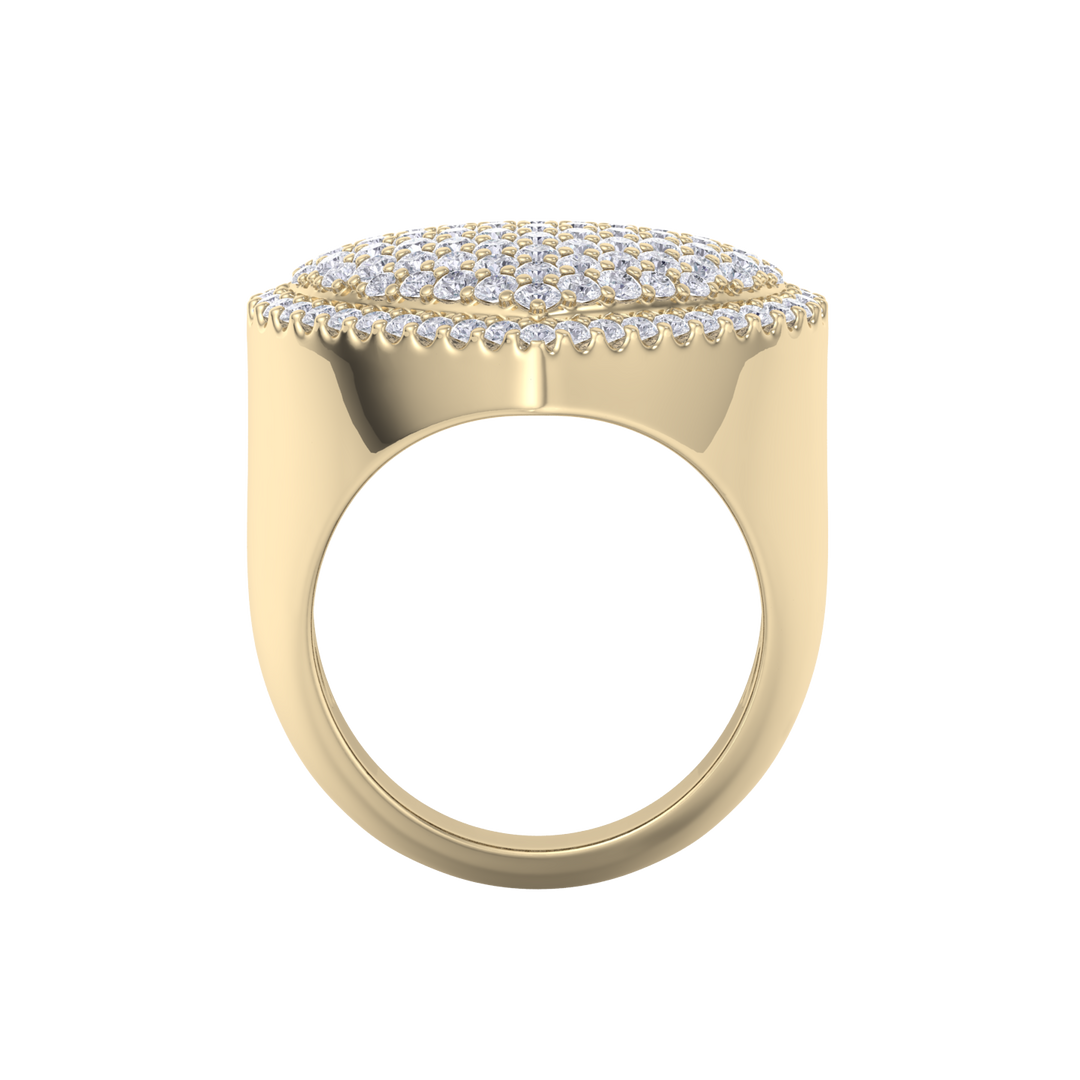 Heart diamond ring in yellow gold with white diamonds of 1.50 ct in weight