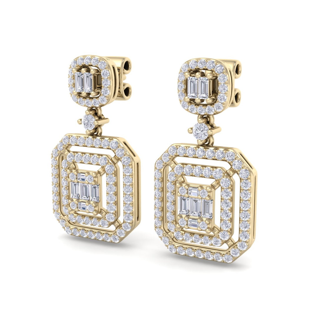 Beautiful Earrings in rose gold with white diamonds of 0.83 in weight