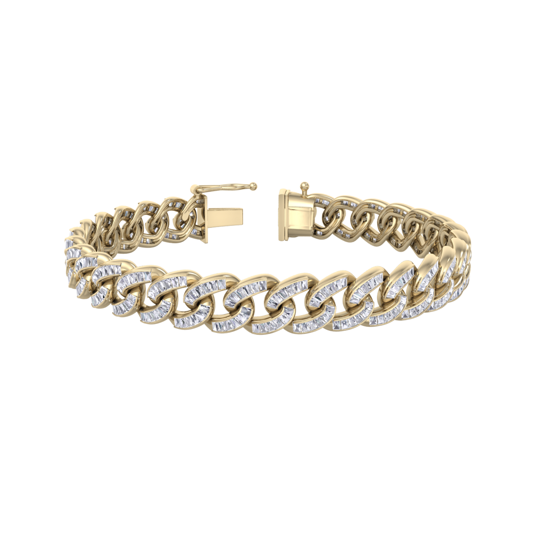 Tapper diamond curb chain link bracelet in yellow gold with white diamonds of 6.30 ct in weight