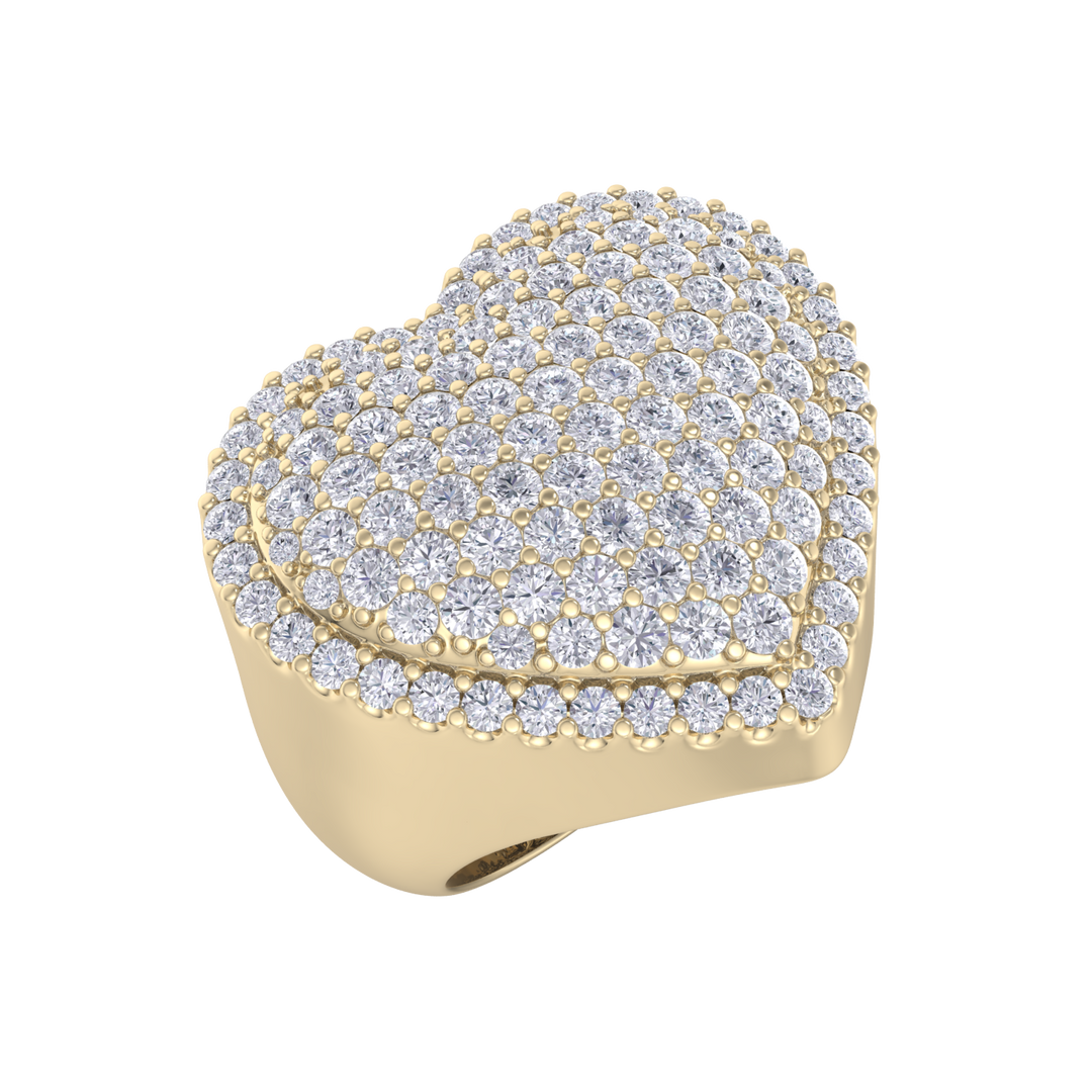 Heart diamond ring in yellow gold with white diamonds of 1.50 ct in weight