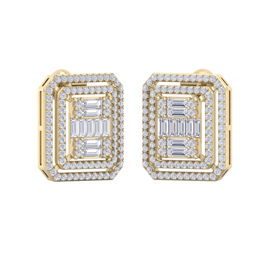 Beautiful Stud Earrings in white gold with white diamonds of 1.88 in weight