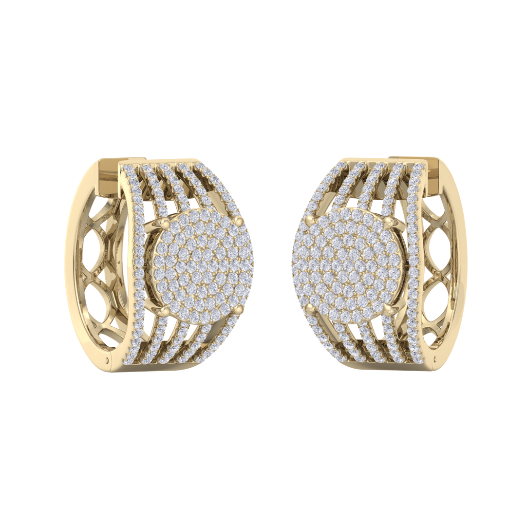 Beautiful Stud Earrings in yellow gold with white diamonds of 1.27 in weight