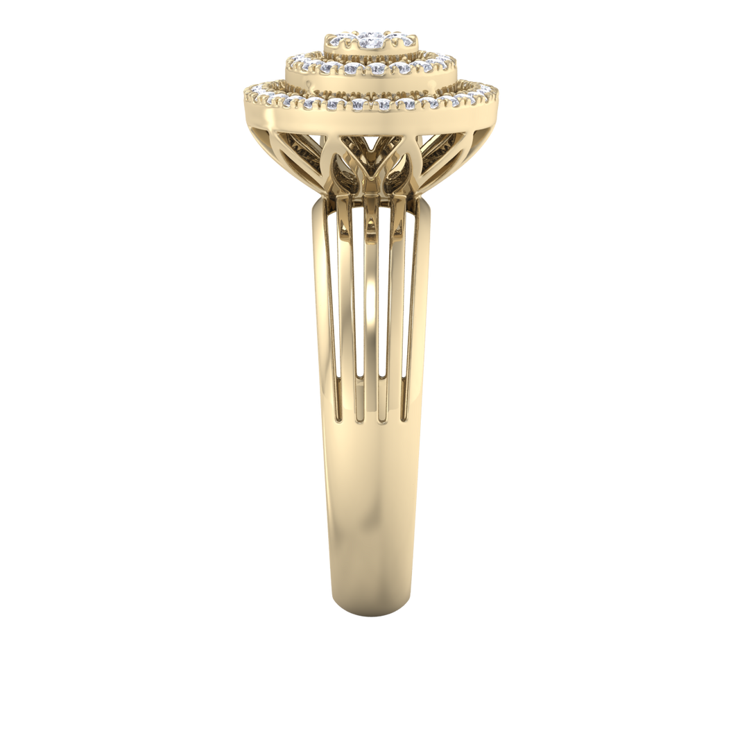 Diamond ring in yellow gold with white diamonds of 0.33 ct in weight