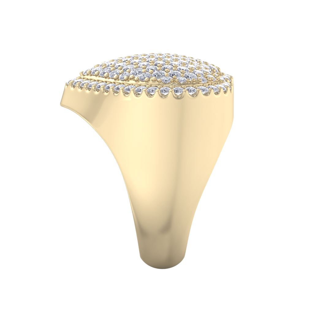Heart diamond ring in yellow gold with white diamonds of 1.50 ct in weight