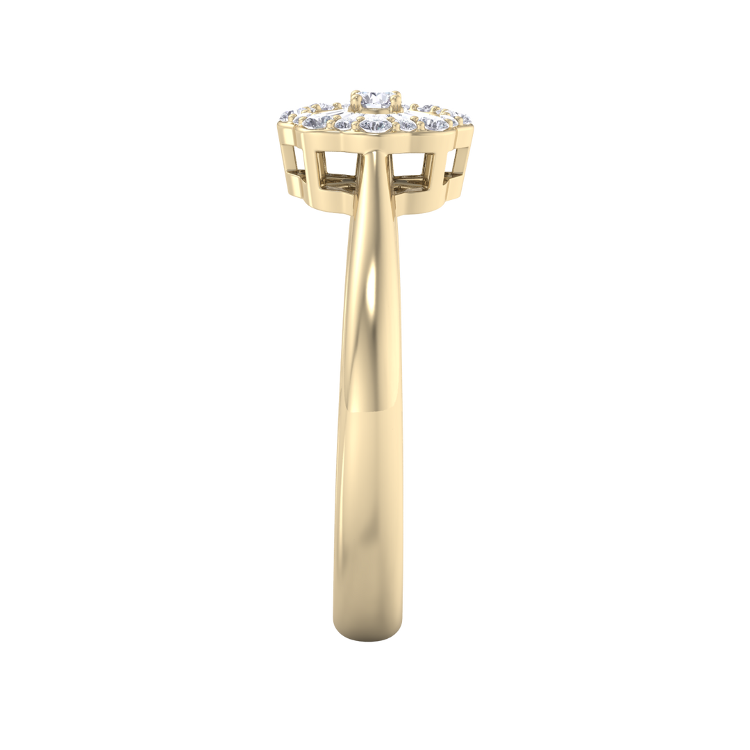 Diamond ring in white gold with white diamonds of 0.32 ct in weight