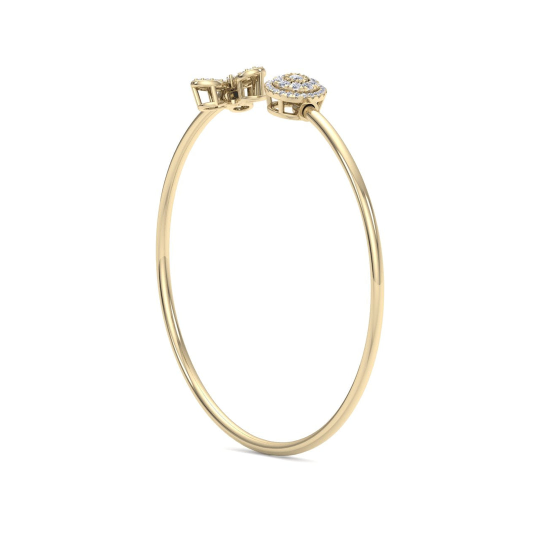 Cuff bracelet in yellow gold with white diamonds of 0.47 ct in weight