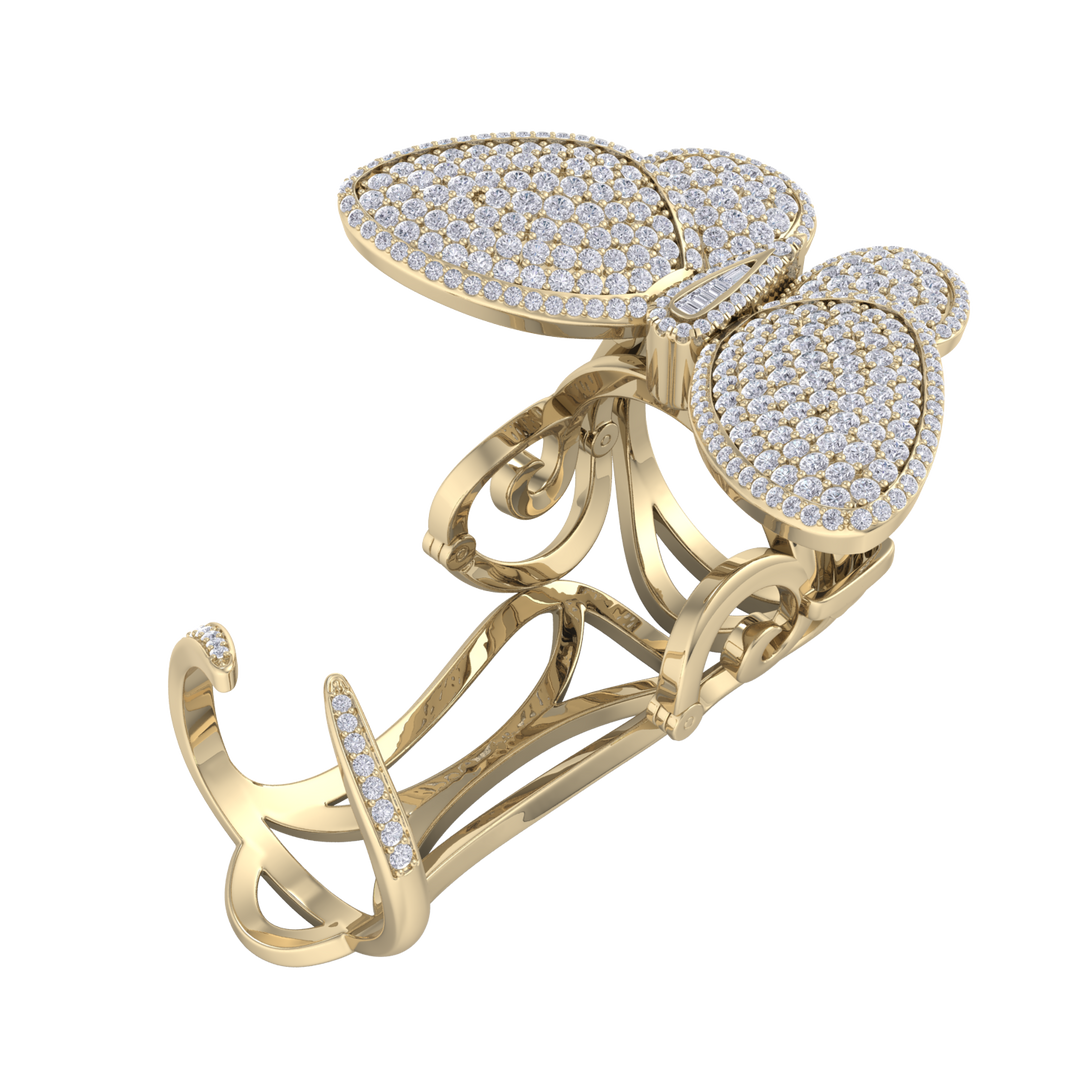 Enchanted butterfly ring in yellow gold with white diamonds of 2.79 ct in weight
