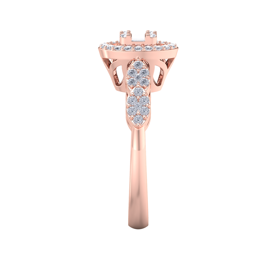 Beautiful ring in rose gold with white diamonds of 0.52 ct in weight