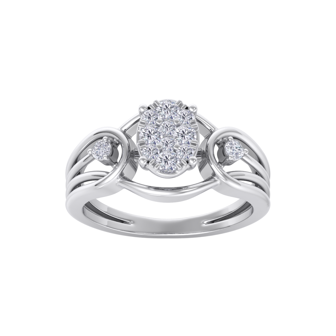 Beautiful ring in rose gold with white diamonds of 0.36 ct in weight