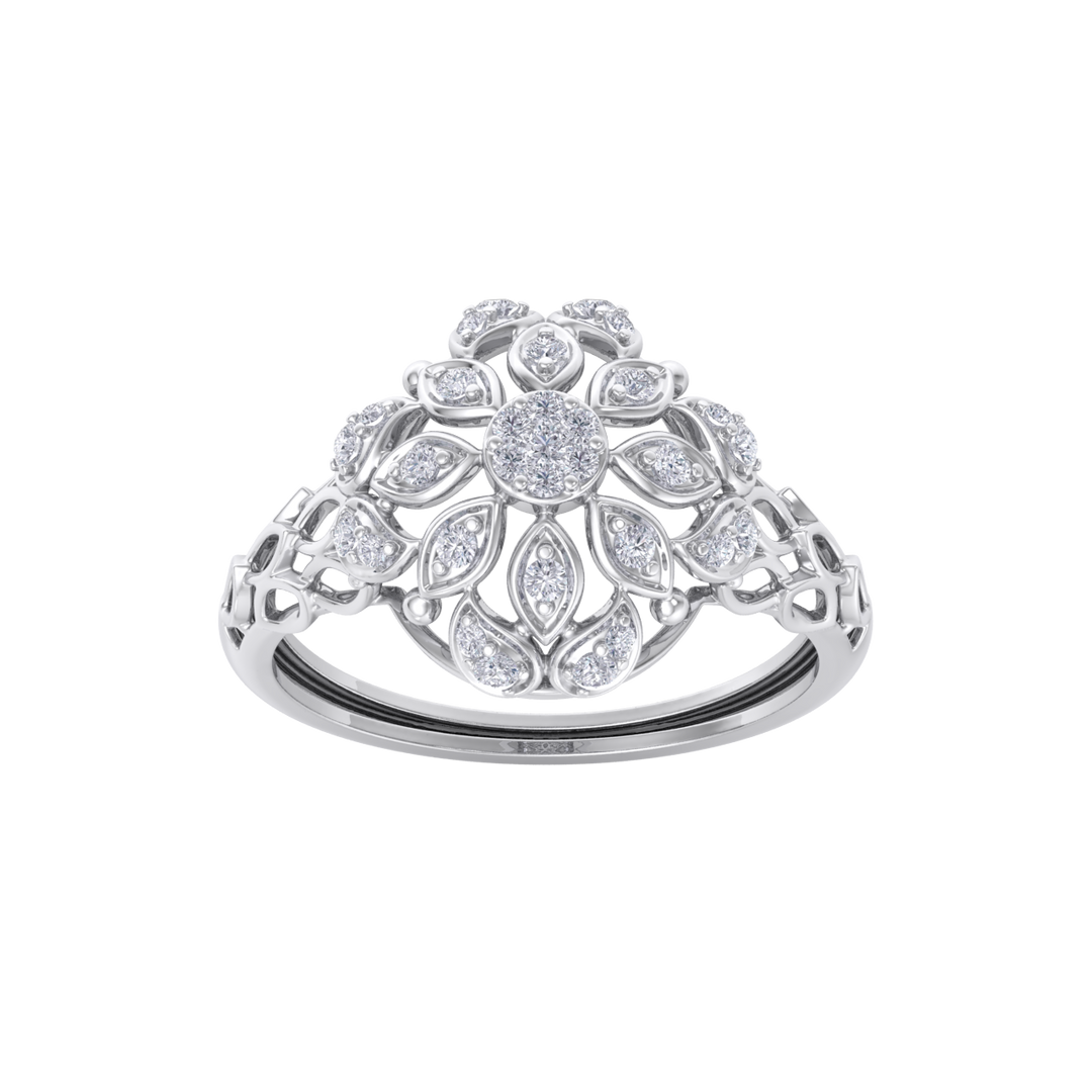 Diamond ring in white gold with white diamonds of 0.26 ct in weight