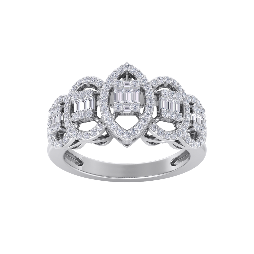 Beautiful ring in rose gold with white diamonds of 0.63 ct in weight