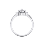 Load image into Gallery viewer, Beautiful ring in white gold with white diamonds of 0.60  ct in weight
