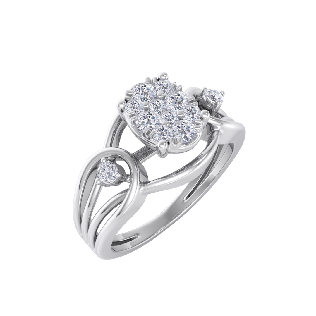 Beautiful ring in rose gold with white diamonds of 0.36 ct in weight