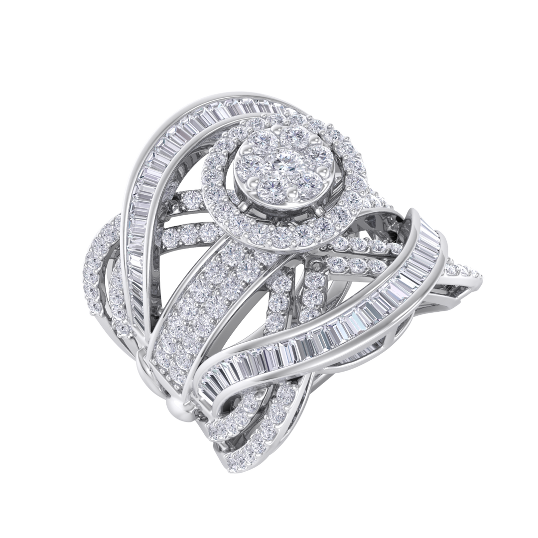 Statement Diamond ring in white gold with white diamonds of 2.32 ct in weight