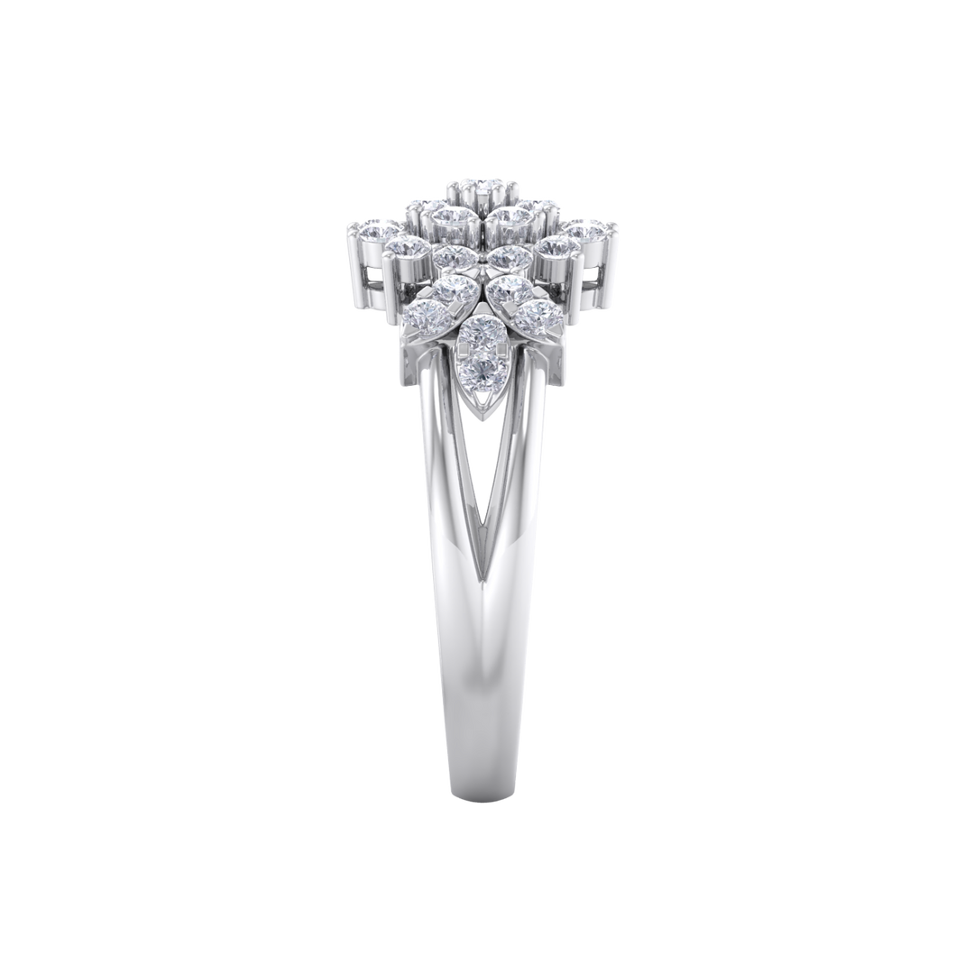 Elegant flower ring in yellow gold with white diamonds of 0.60 ct in weight