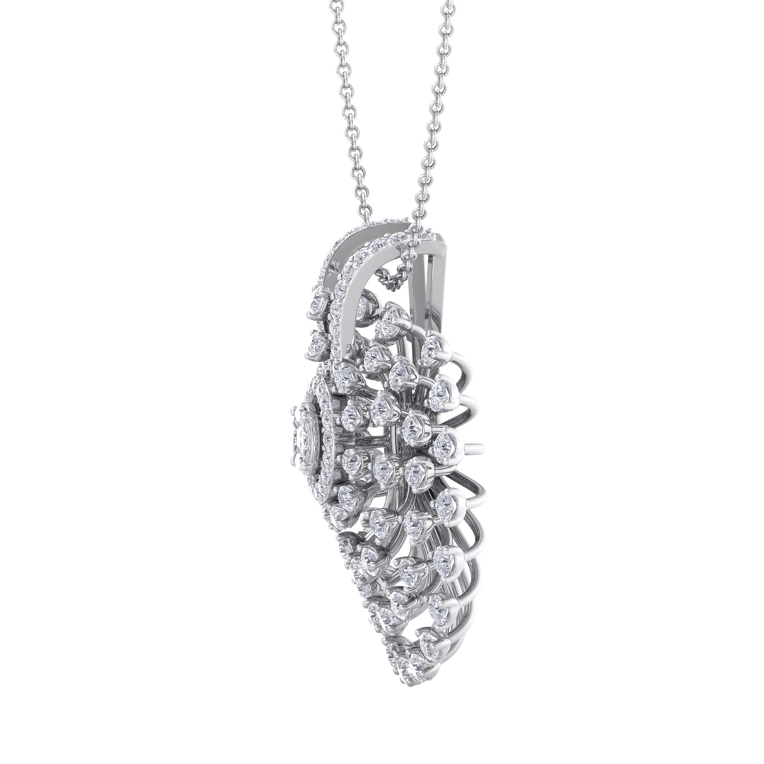 Flower Pendant in rose gold with white diamonds of 2.08 ct in weight