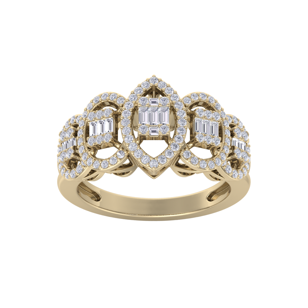 Beautiful ring in rose gold with white diamonds of 0.63 ct in weight