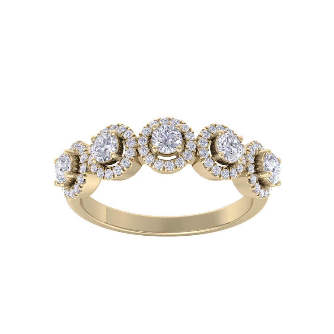 Diamond ring in rose gold with white diamonds of 0.78 ct in weight