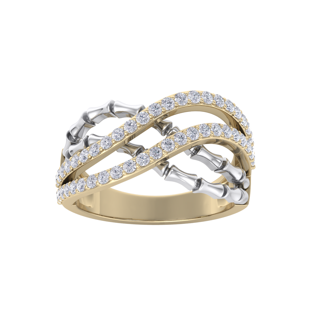 Beautiful ring in white gold with white diamonds of 0.50 ct in weight