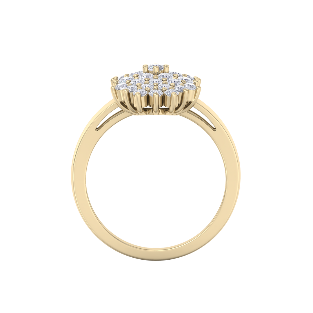Beautiful ring in rose gold with white diamonds of 1.22 ct in weight