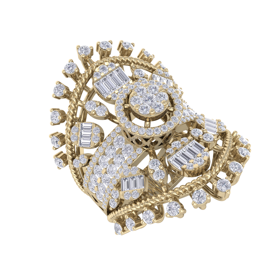 Statement ring in rose gold with white diamonds of 2.69 ct in weight