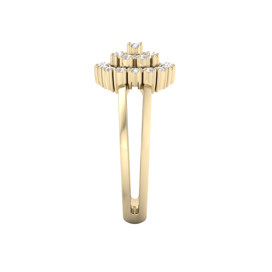 Beautiful ring in yellow gold with white diamonds of 0.60  ct in weight