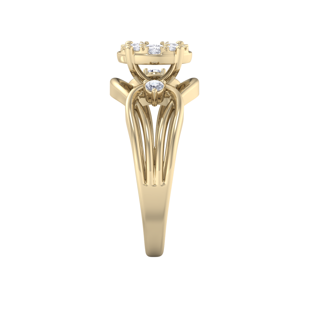 Beautiful ring in rose gold with white diamonds of 0.36 ct in weight